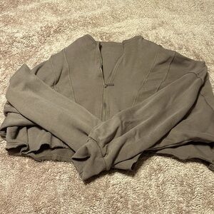 Mocha Berry Threads Crop